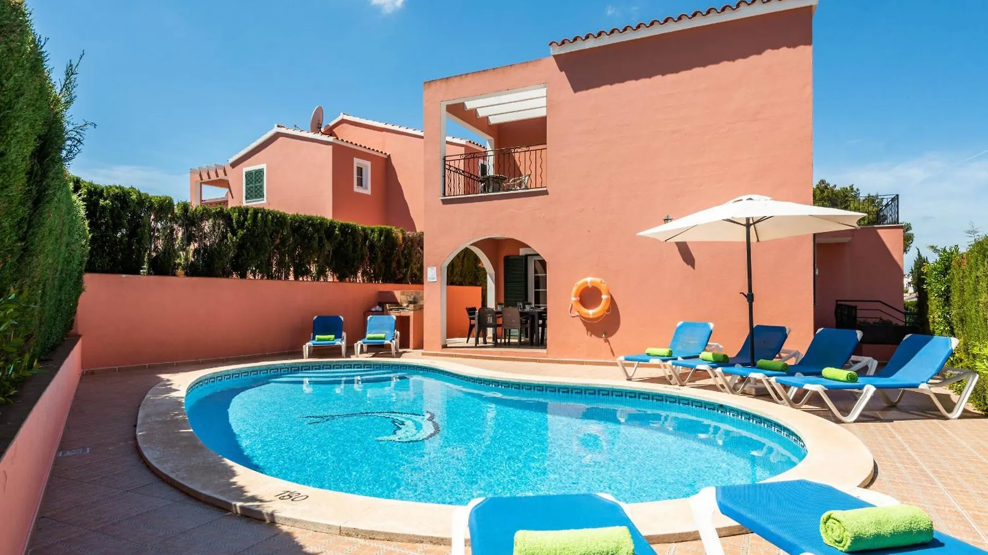 Villas Cala Galdana Cala Galdana   Cala Galdana (Menorca)